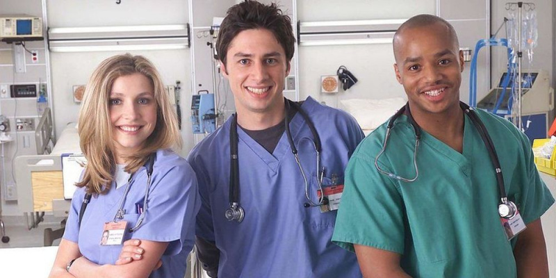   אליוט, ג'יי.די וטרק מצטלמים יחד בבית החולים ב-Scrubs