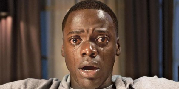 دانيال كالويا يبكي في Get Out