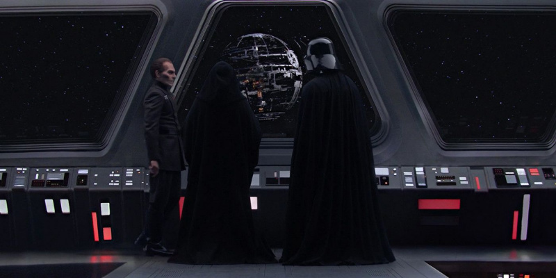   Tarkin, Palpatine és Vader felügyeli a Halálcsillagok építését a Star Wars: A Sithek bosszújában
